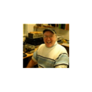 Weekend Round Table-logo