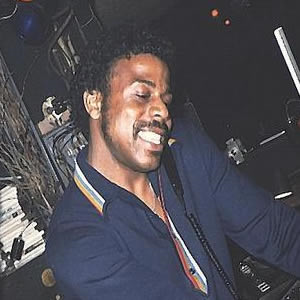 12 inch Disco mixed by Tee Scott-logo